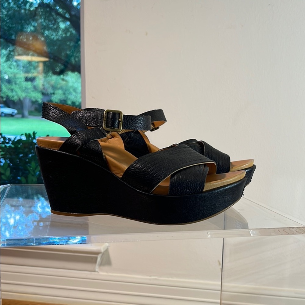 Black Wedge Sandals 7M